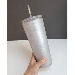 Starbucks Gray White Scales Soft Touch Tumbler Venti 24 oz Cup